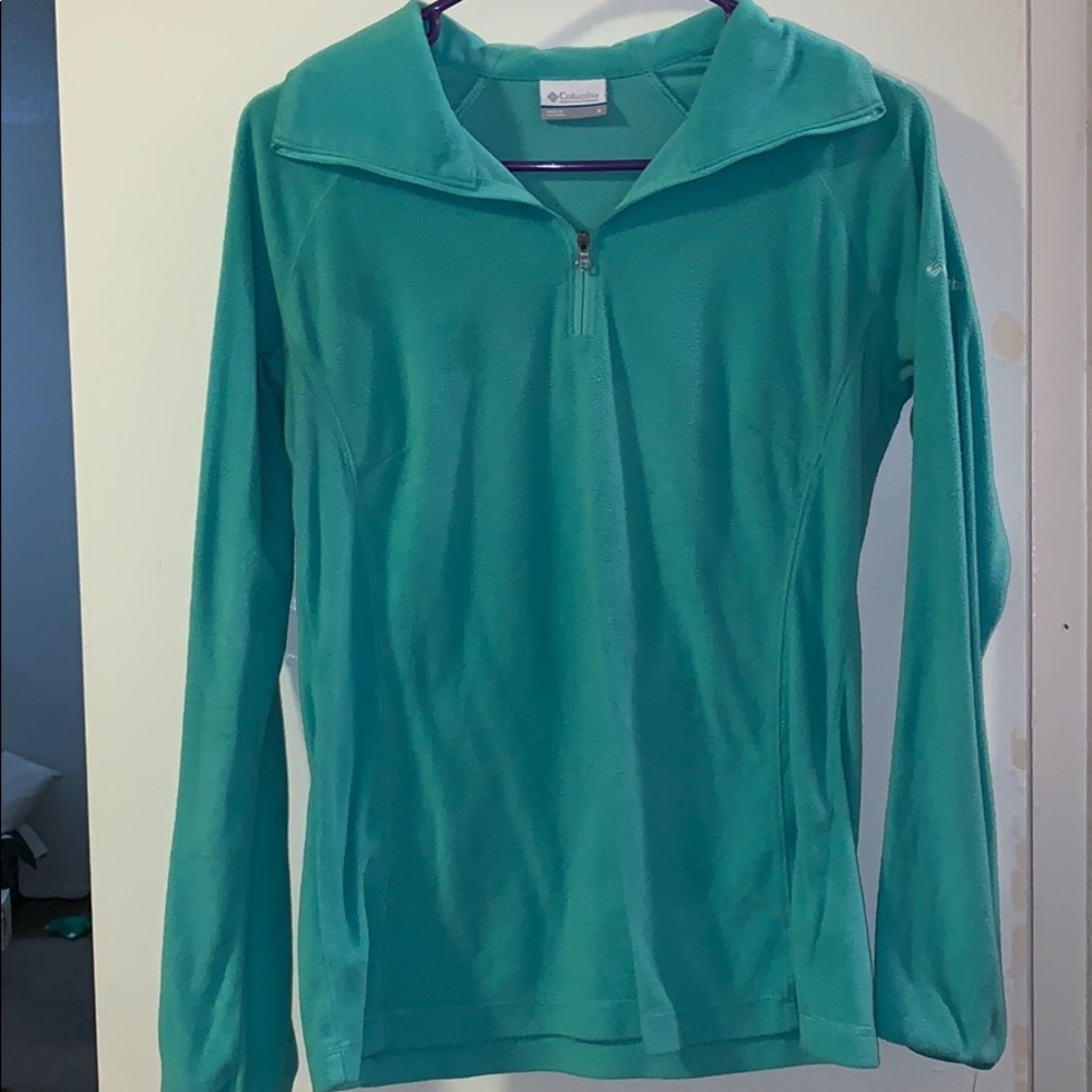 Columbia teal pullover. Size small.